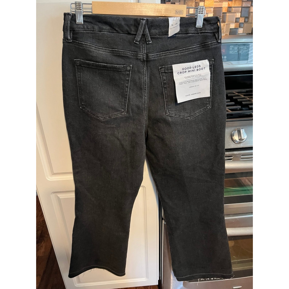 NWT GOOD AMERICAN Good Legs Black Crop Mini Boot Jeans - Picture 6 of 8